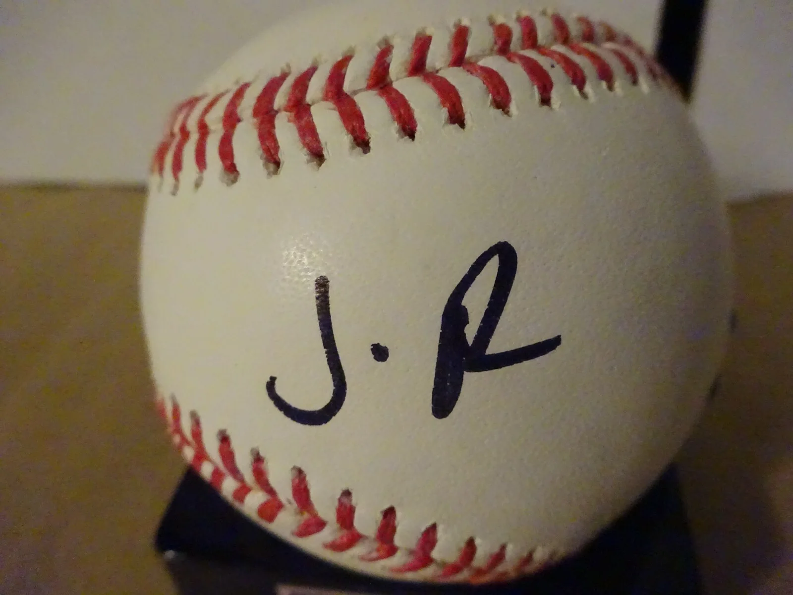 Jon Bernthal — Autographed JON BERNTHAL Signed Baseball Walking Dead, Punisher BECKETT BAS COA, image 3