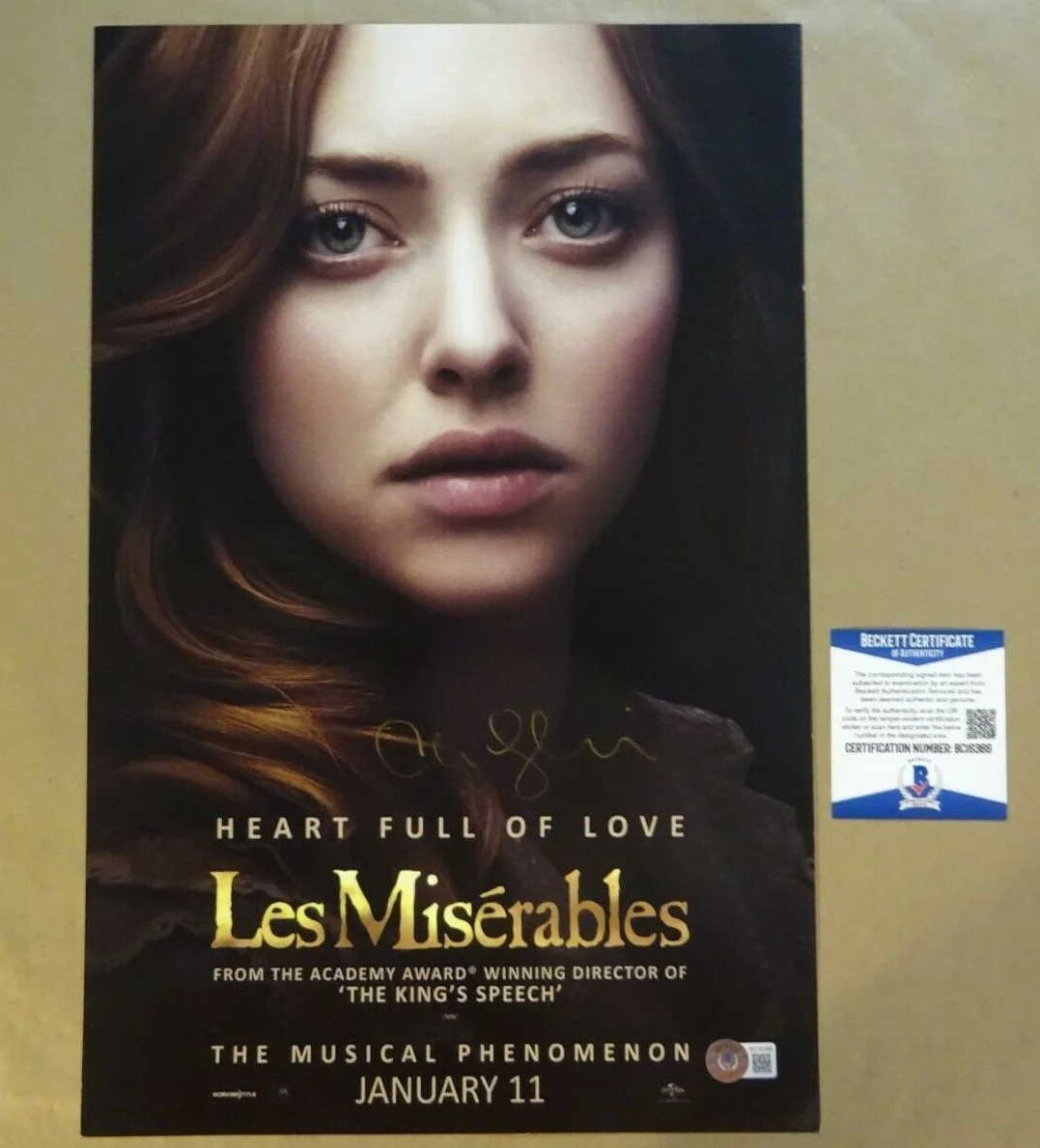 Amanda Seyfried — Signed AMANDA SEYFRIED Autographed LES MISERABLES Photo 11"x17" BECKETT BAS COA
