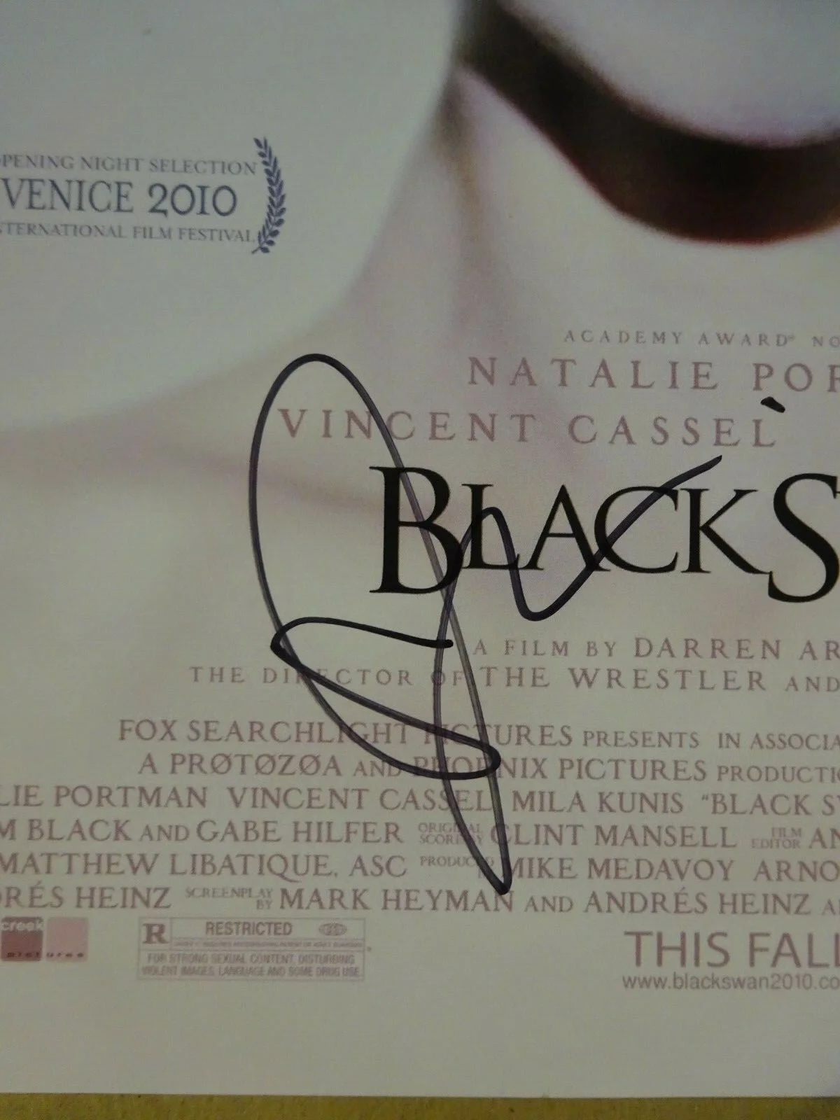 Mila Kunis — Autographed MILA KUNIS Signed BLACK SWAN Photo 11"x17" BECKETT BAS COA, image 4