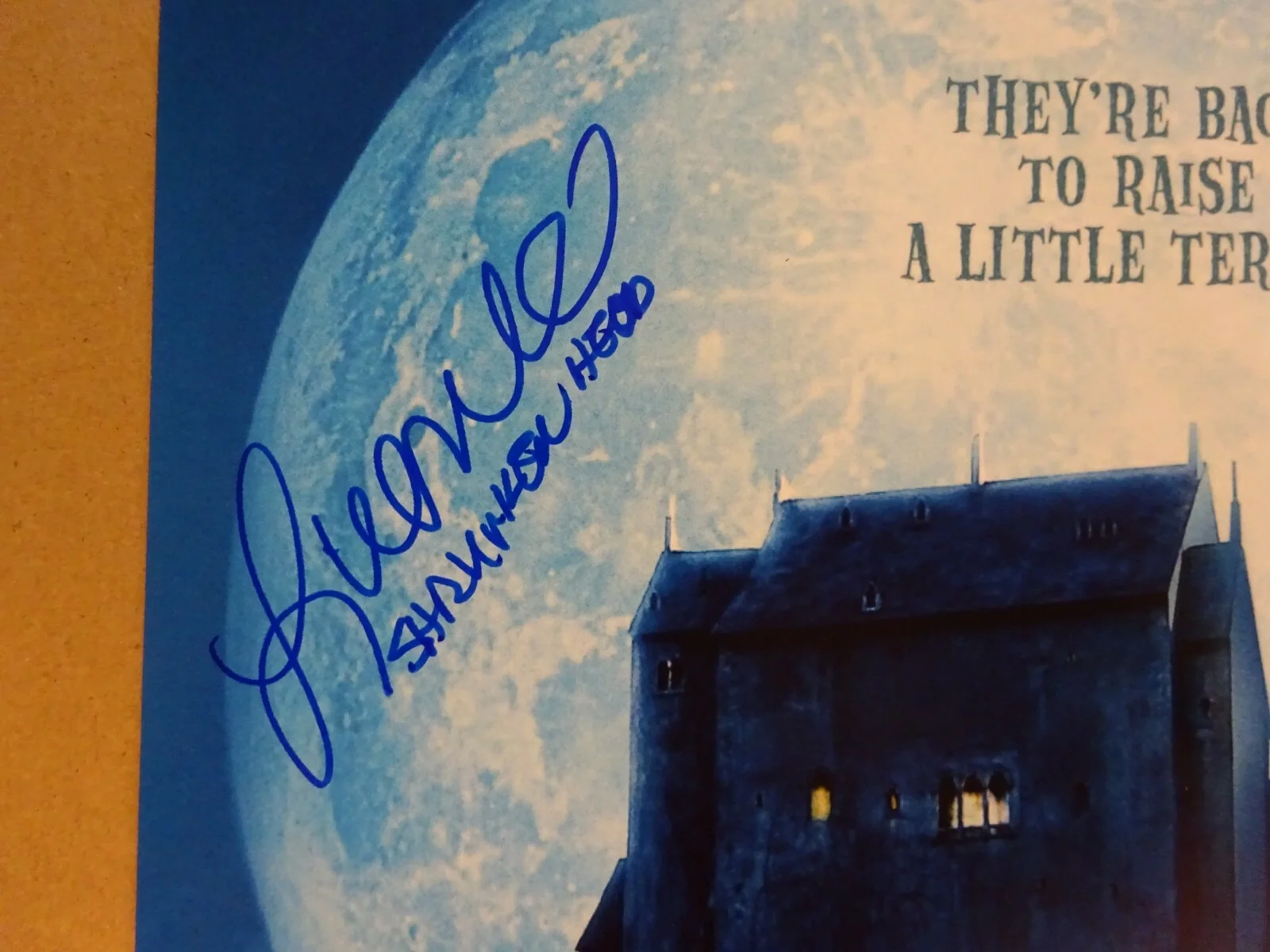 Luenell Campbell — Signed LUENELL CAMPBELL Autographed HOTEL TRANSYLVANIA 2 11x17 Photo BECKETT COA, image 4