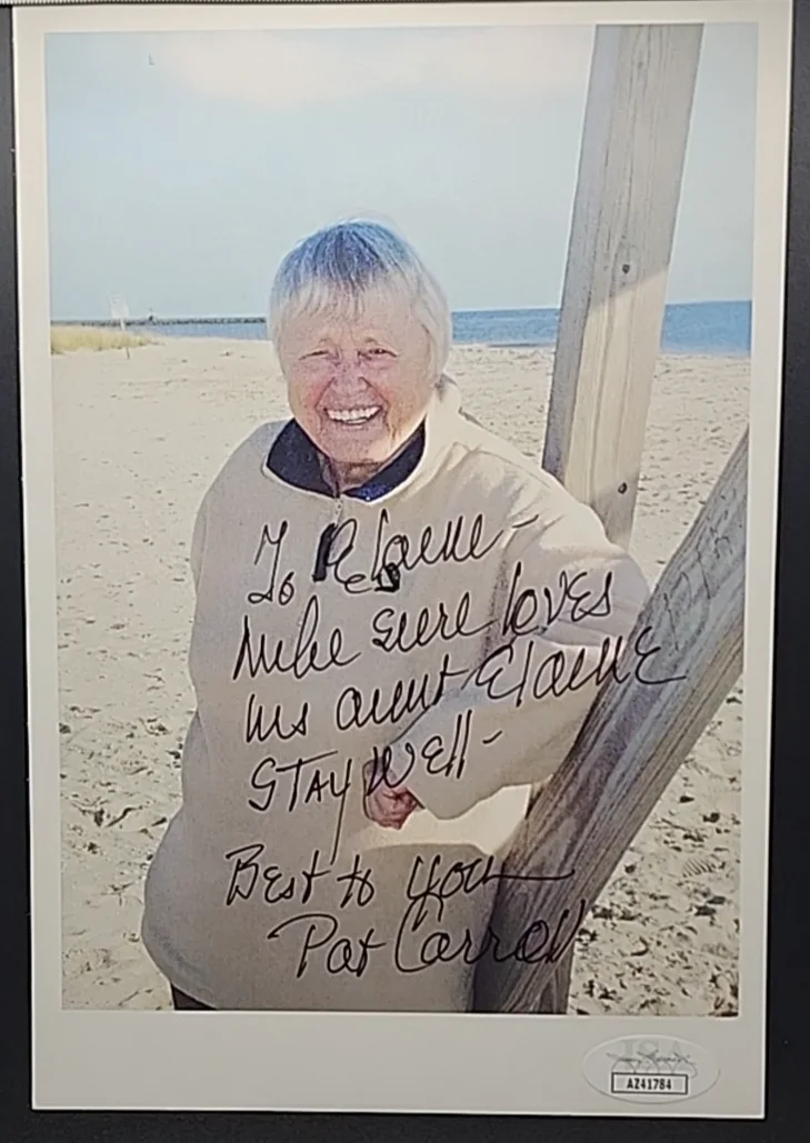 Pat Carroll — Pat Carroll Signed Autographed Photo Voice of Ursula Disney Mermaid JSA COA, image 2
