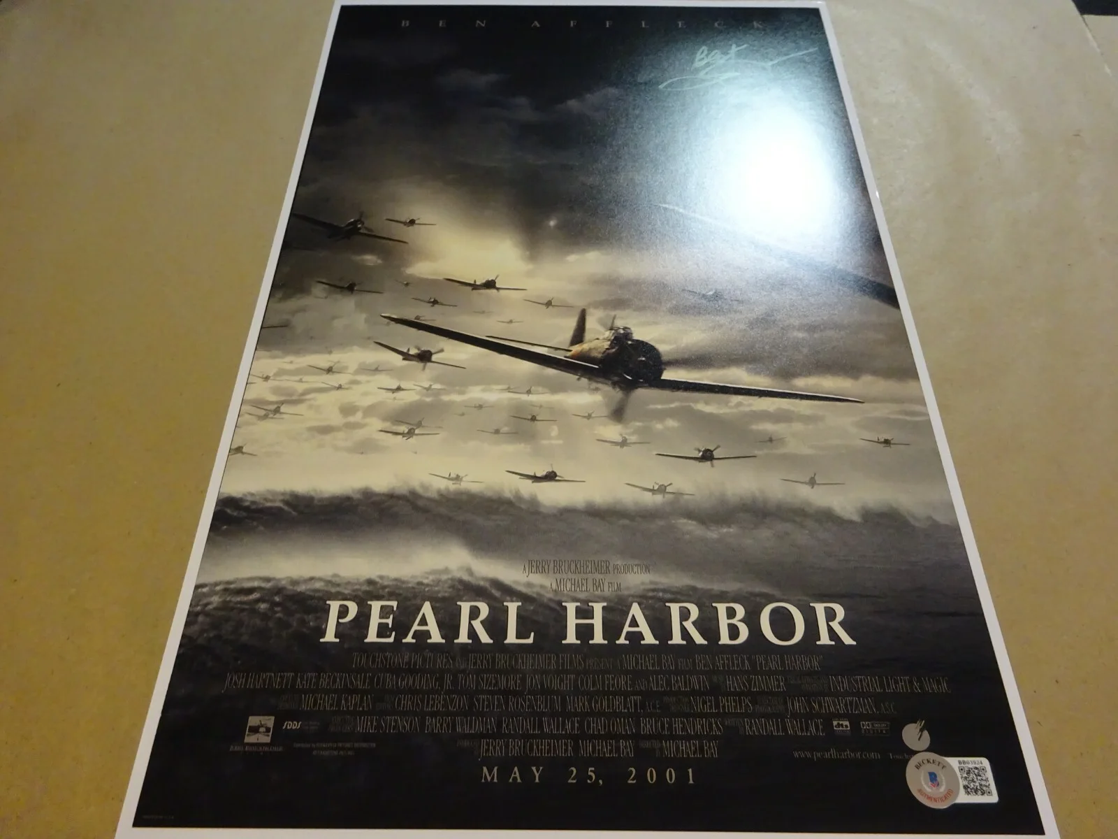 John Rosengrant — Autographed JOHN ROSENGRANT Signed PEARL HARBOR Photo 11"x17" BECKETT BAS COA, image 3