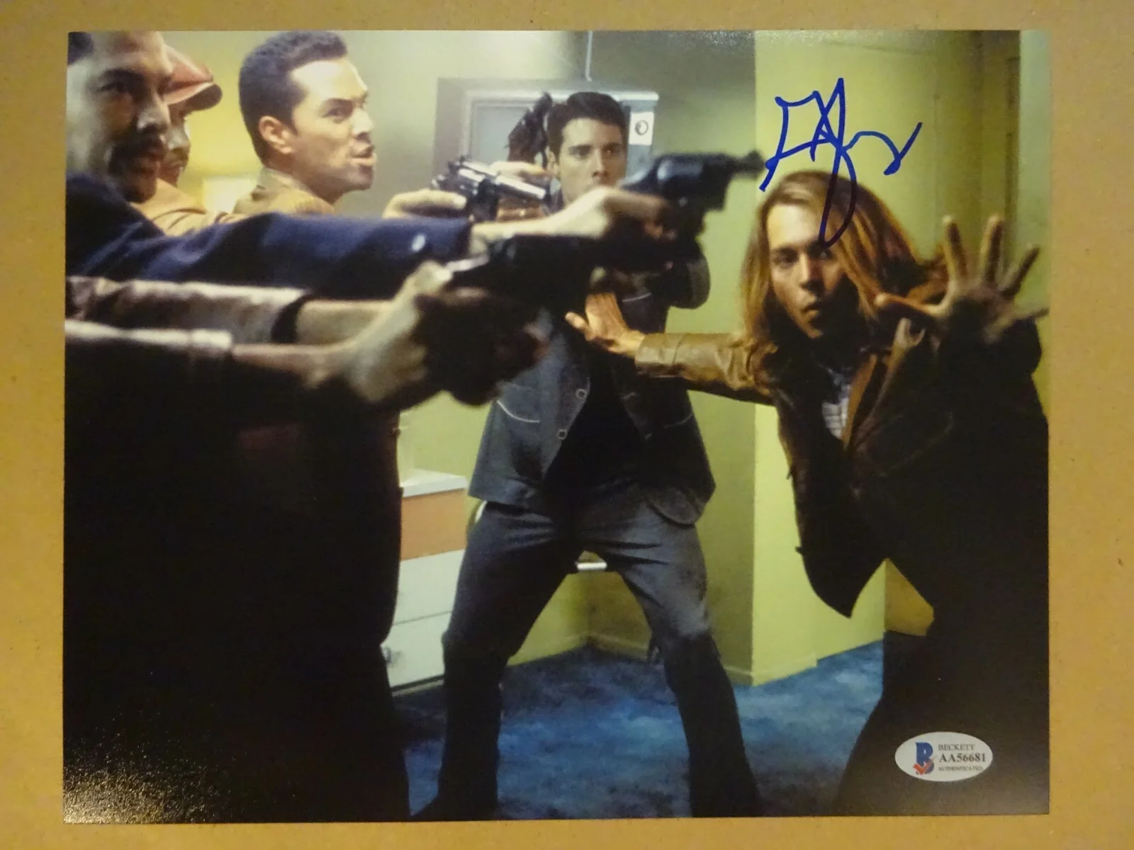 George Jung — Signed GEORGE JUNG Autographed BLOW Photo 8"x10" Photograph BECKETT BAS COA, изображение 2