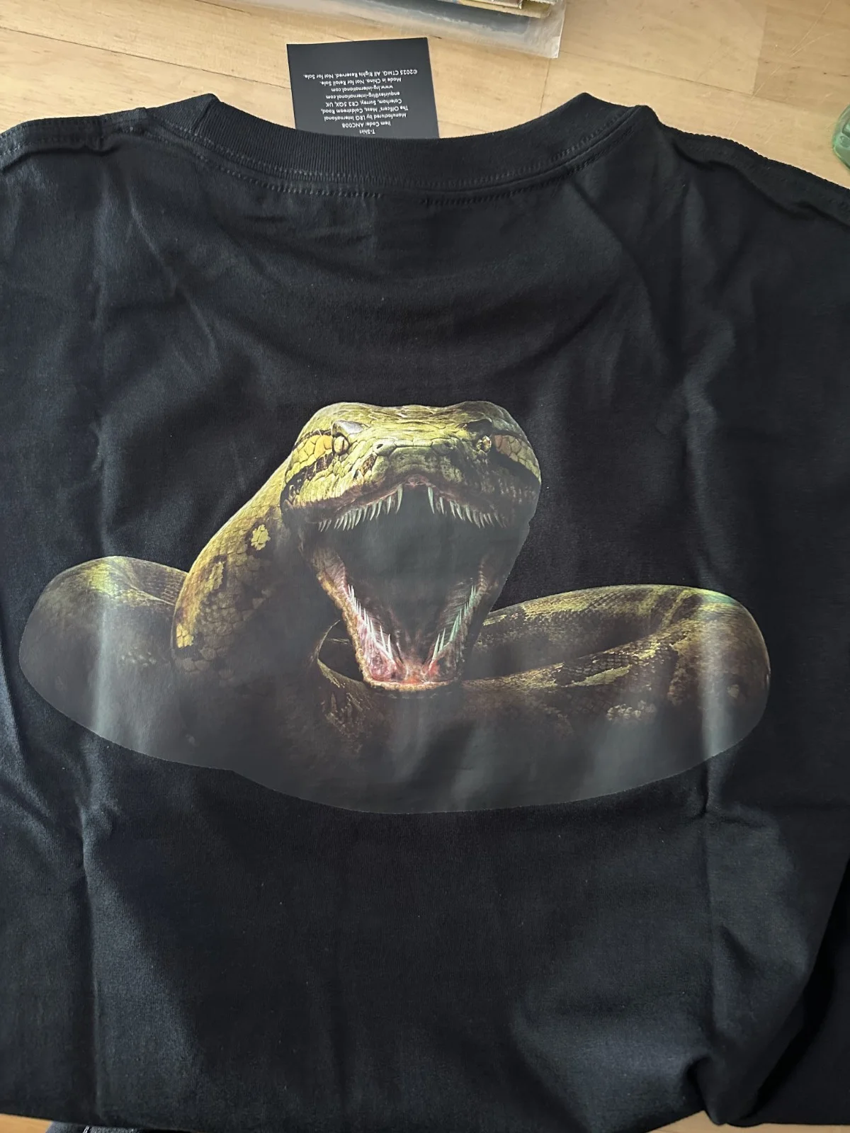 ANACONDA 2025 MOVIE T-SHIRT & FLYER UK PROMO PROMOTIONAL NEW JACK BLACK SNAKE, изображение 3