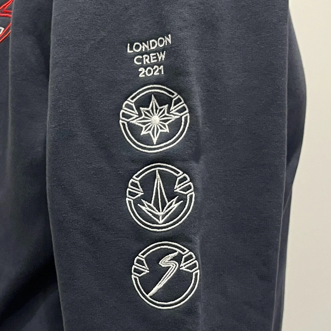 THE MARVELS Cast & Crew Sweatshirt London Crew Movie Marvel Studios Gift Film XL, изображение 2