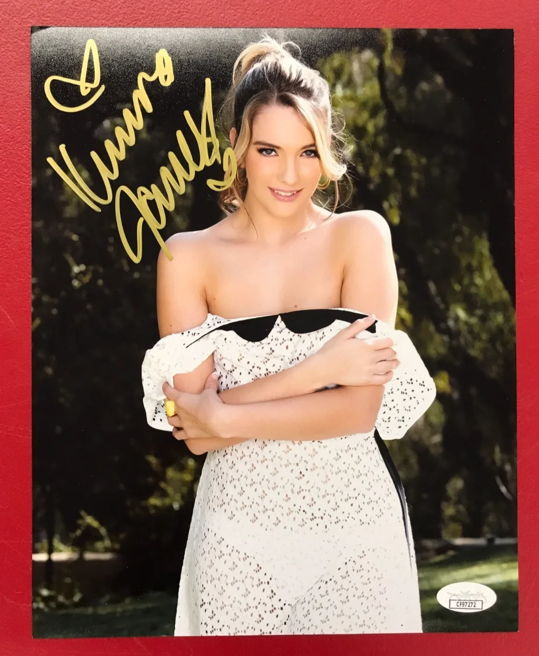 Kenna James — Kenna James Signed 8x10 Color Photo JSA Cert w/COA Model Adult Film Star AUTO!, изображение 2