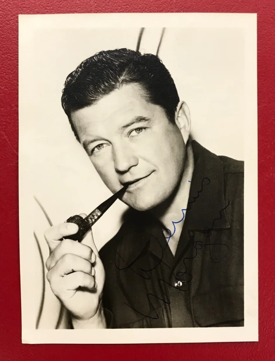 Dennis Morgan — Dennis Morgan Signed 5x7 B&W Photo JSA Cert w/COA 1930s-50s Film Actor (d.'94)!, изображение 2