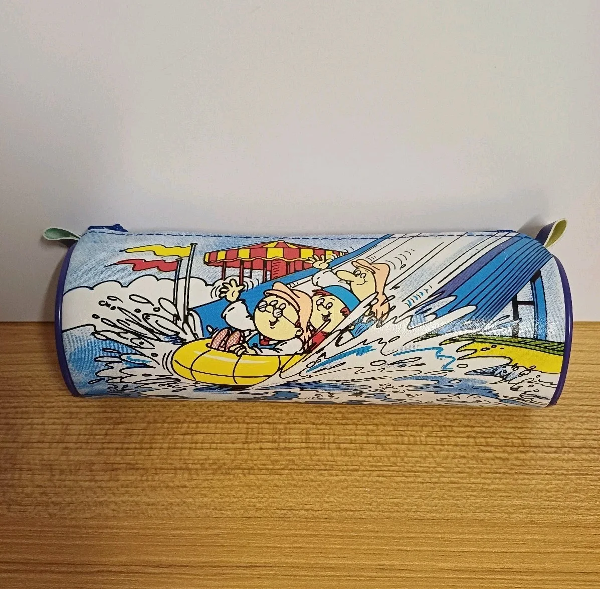 Vintage Tetley Tea Folk Pencil Case 1990s Retro Blue Barrel Stationery Promo, изображение 2
