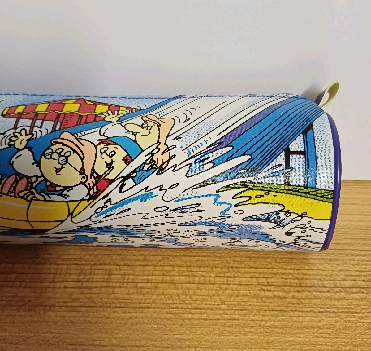 Vintage Tetley Tea Folk Pencil Case 1990s Retro Blue Barrel Stationery Promo, изображение 4