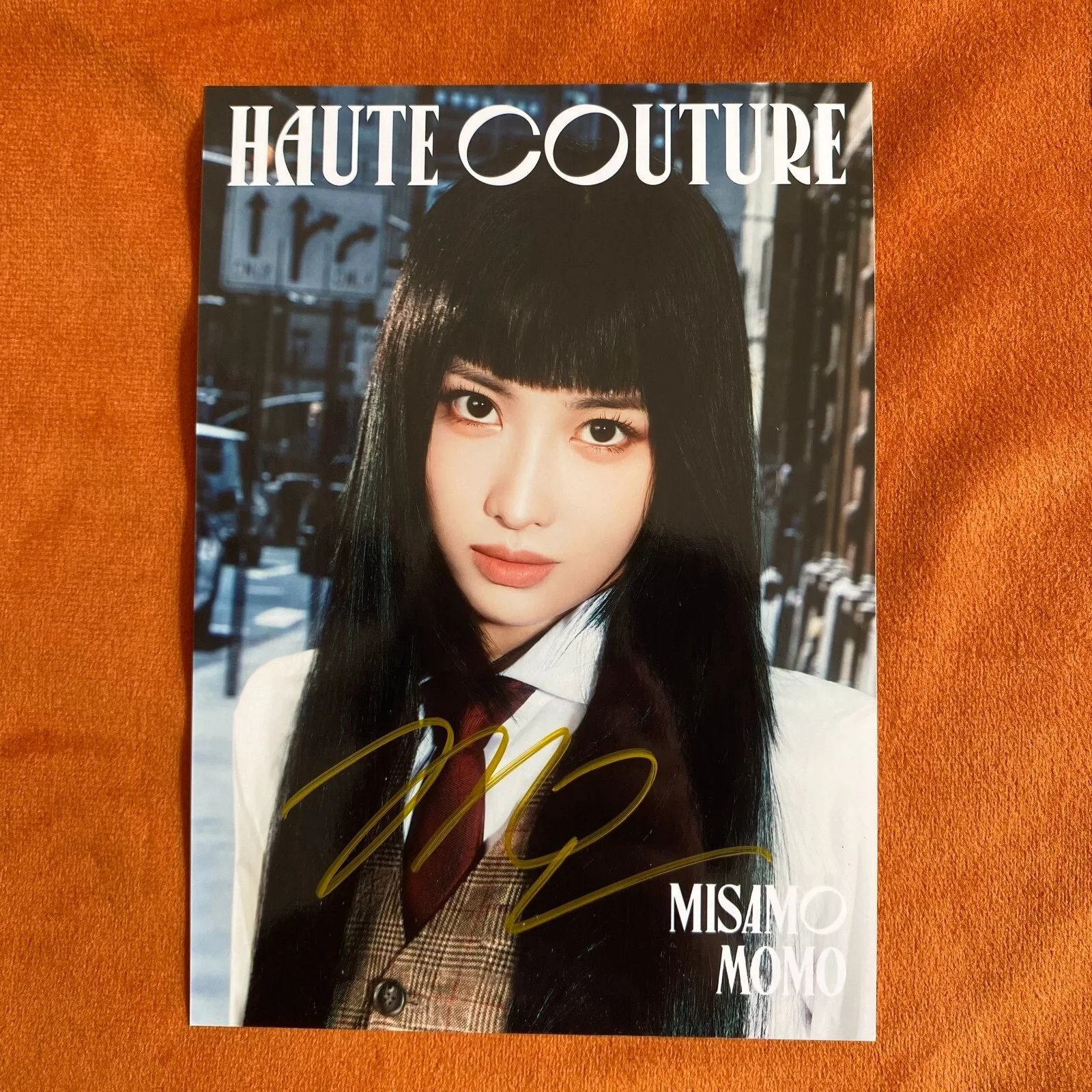 2026 TWICE MOMO Autographed Signed Photo HAUTE COUTURE 4*6 KPOP Collection #Nice, изображение 3