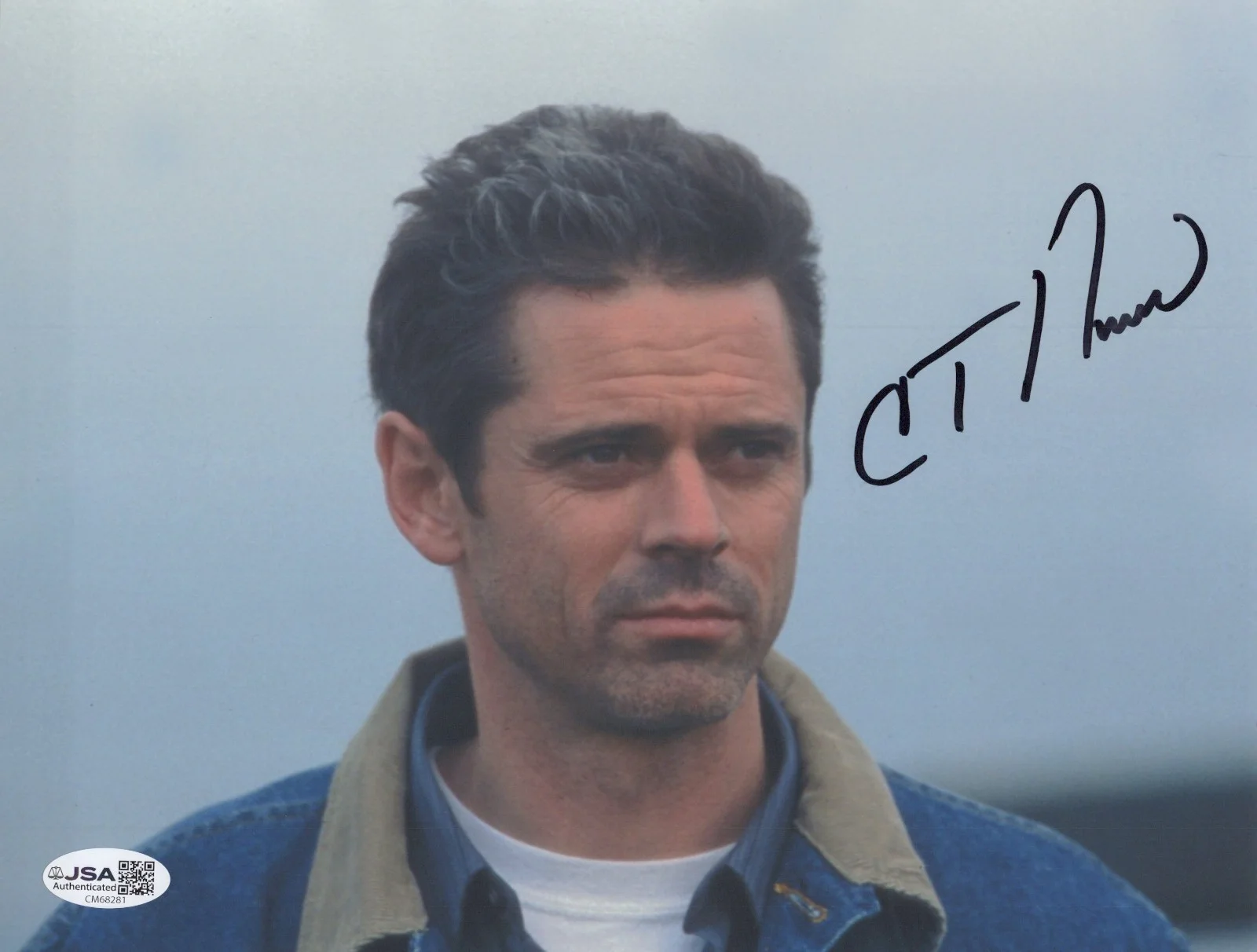 C. THOMAS HOWELL — C. THOMAS HOWELL Signed THE HITCHER 8x10 Photo JIM HALSEY AUTHENTIC JSA COA