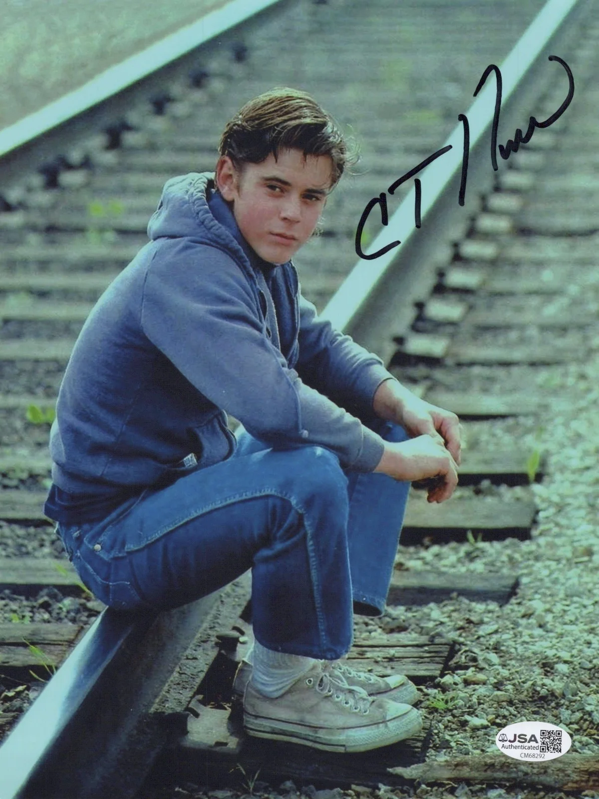 C. THOMAS HOWELL — C. THOMAS HOWELL Signed THE OUTSIDERS 8x10 Photo PONY BOY CURTIS JSA COA CERT