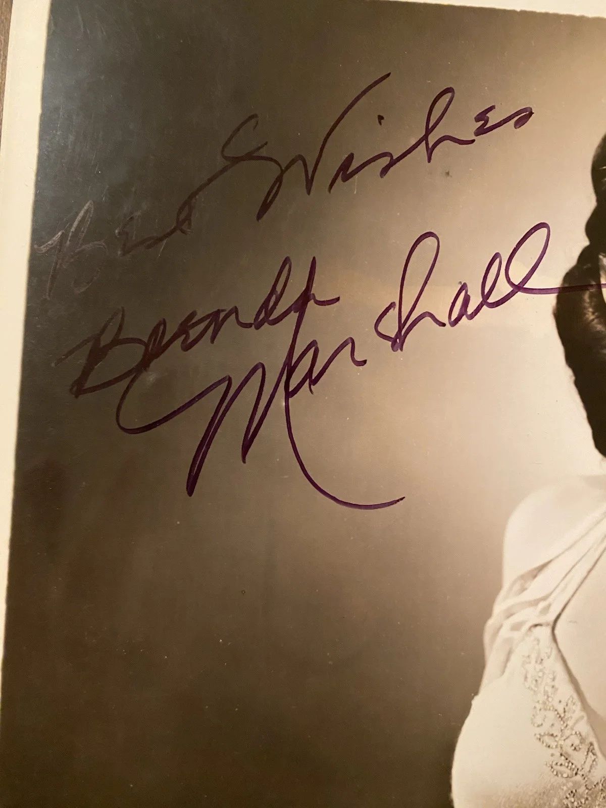Brenda Marshall — Brenda Marshall Signed Autographed Photo With COA The Sea Hawk The Smiling Ghost, изображение 2