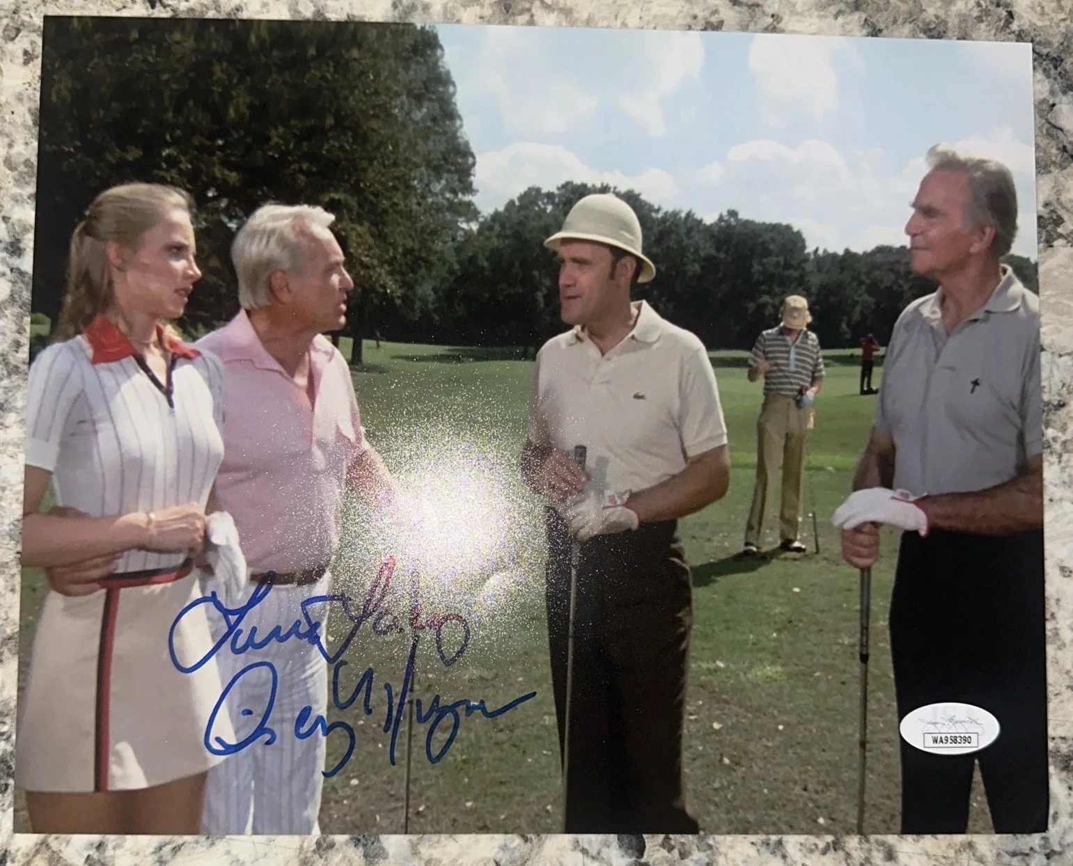 Cindy Morgan — EUC Cindy Morgan Signed Autographed 8x10 Caddy Shack Photo JSA Sticker, изображение 2