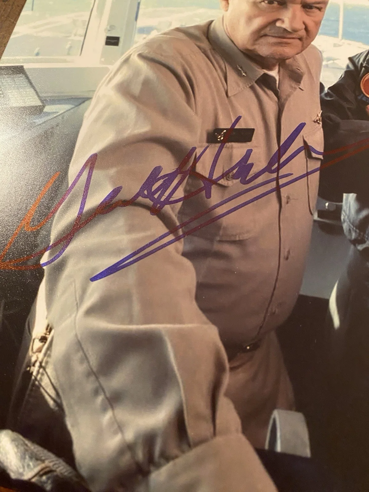 Gene Hackman, Owen Wilson — Gene Hackman Owen Wilson Signed Autographed Photo With COA Behind Enemy Lines, изображение 3