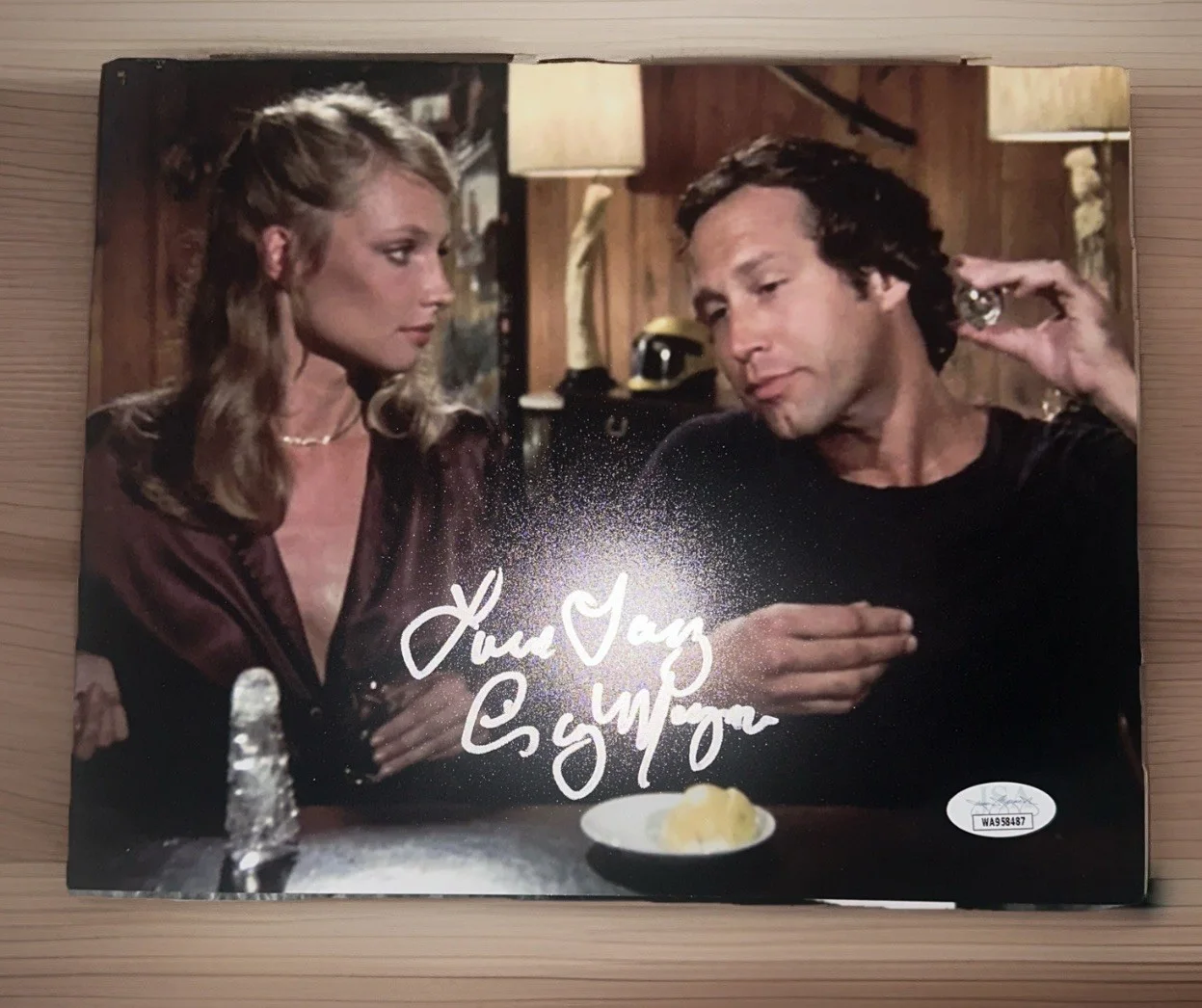 Cindy Morgan — EUC Cindy Morgan Signed Autographed 8x10 Caddy Shack C. Chase Photo JSA Sticker, изображение 2