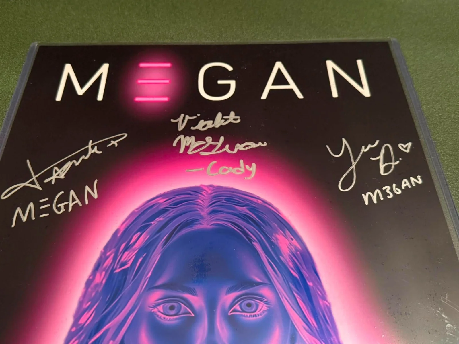 Jenna davis violet McGraw, amie donald — M3GAN 11x17 cast signed by: Jenna Davis, Amie Donald & violet McGraw BECKETT-COA, image 2