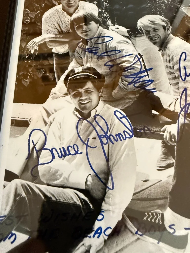 Beach Boys autographed 8x10 Black & White Photo, изображение 5