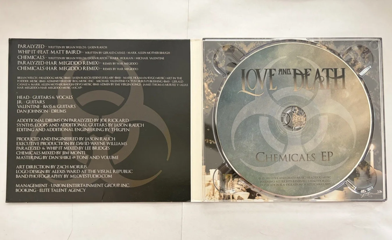 Love And Death Chemicals EP CD 2012 Signed Autographed Brian Head Welch VG Rare!, image 3