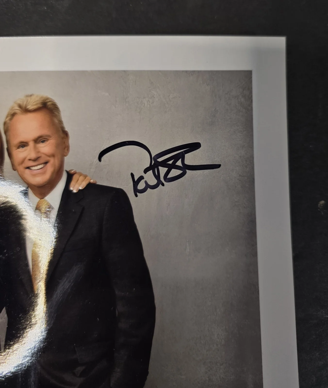Pat Sajak, Vanna White — Pat Sajak & Vanna White Signed/Autographed Photo 8x10 "Wheel of Fortune", изображение 5