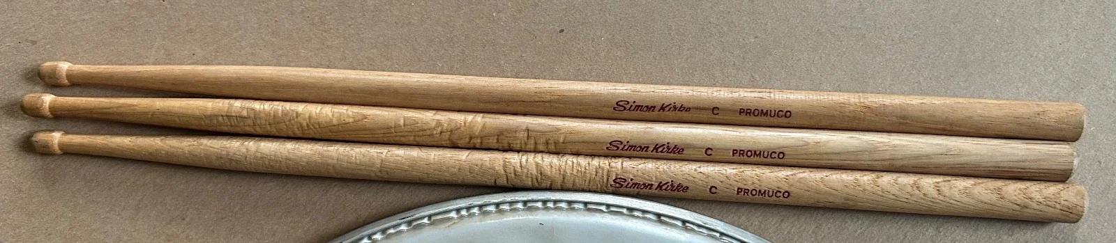 Bad Company: 1992 Tour Signed Drumhead, Drumsticks, Guitar Picks and Passes, image 3
