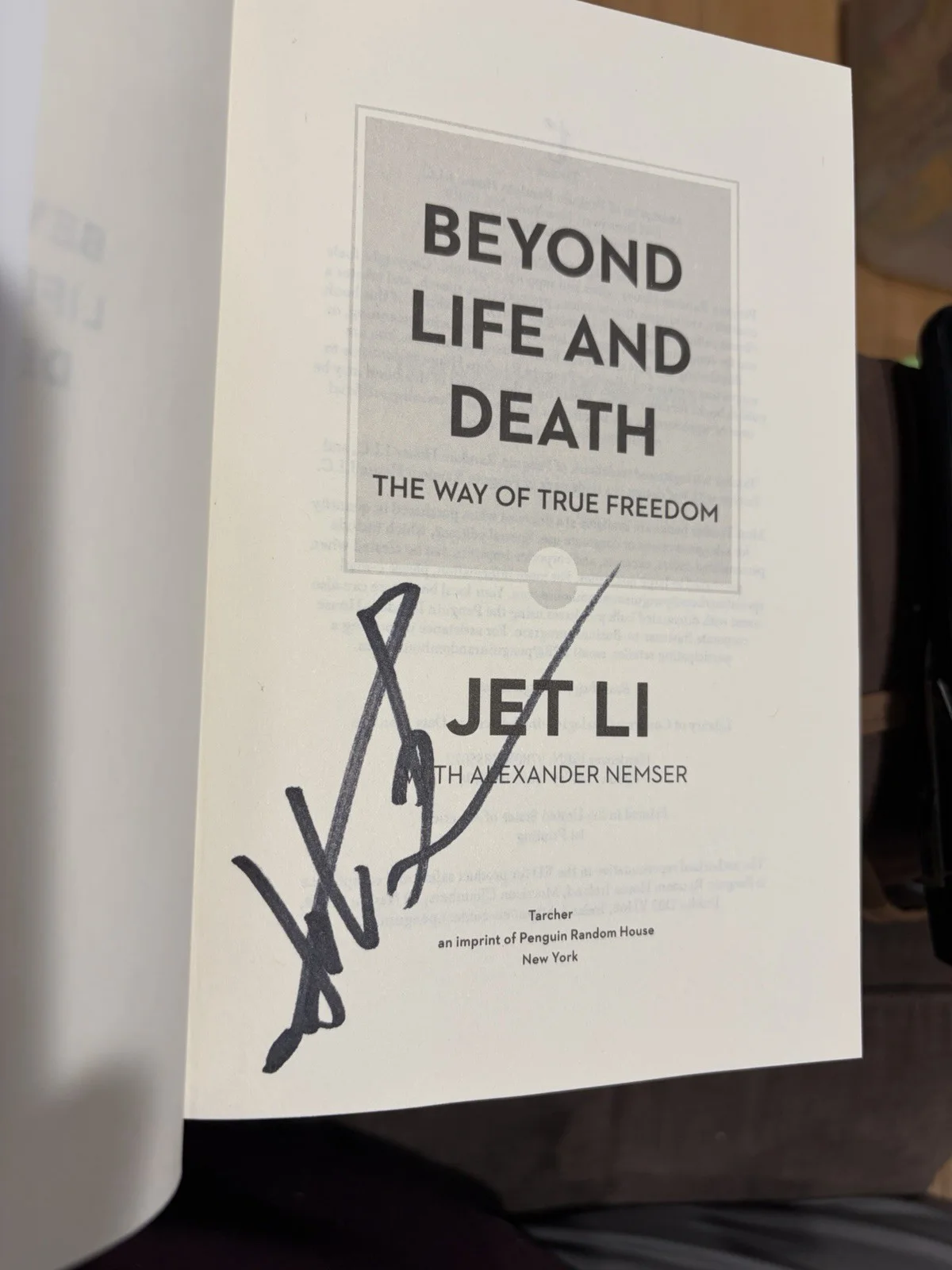 Jet Li Beyond Life and Death SIGNED BOOK AUTOGRAPHED 1st First Edition, image 2