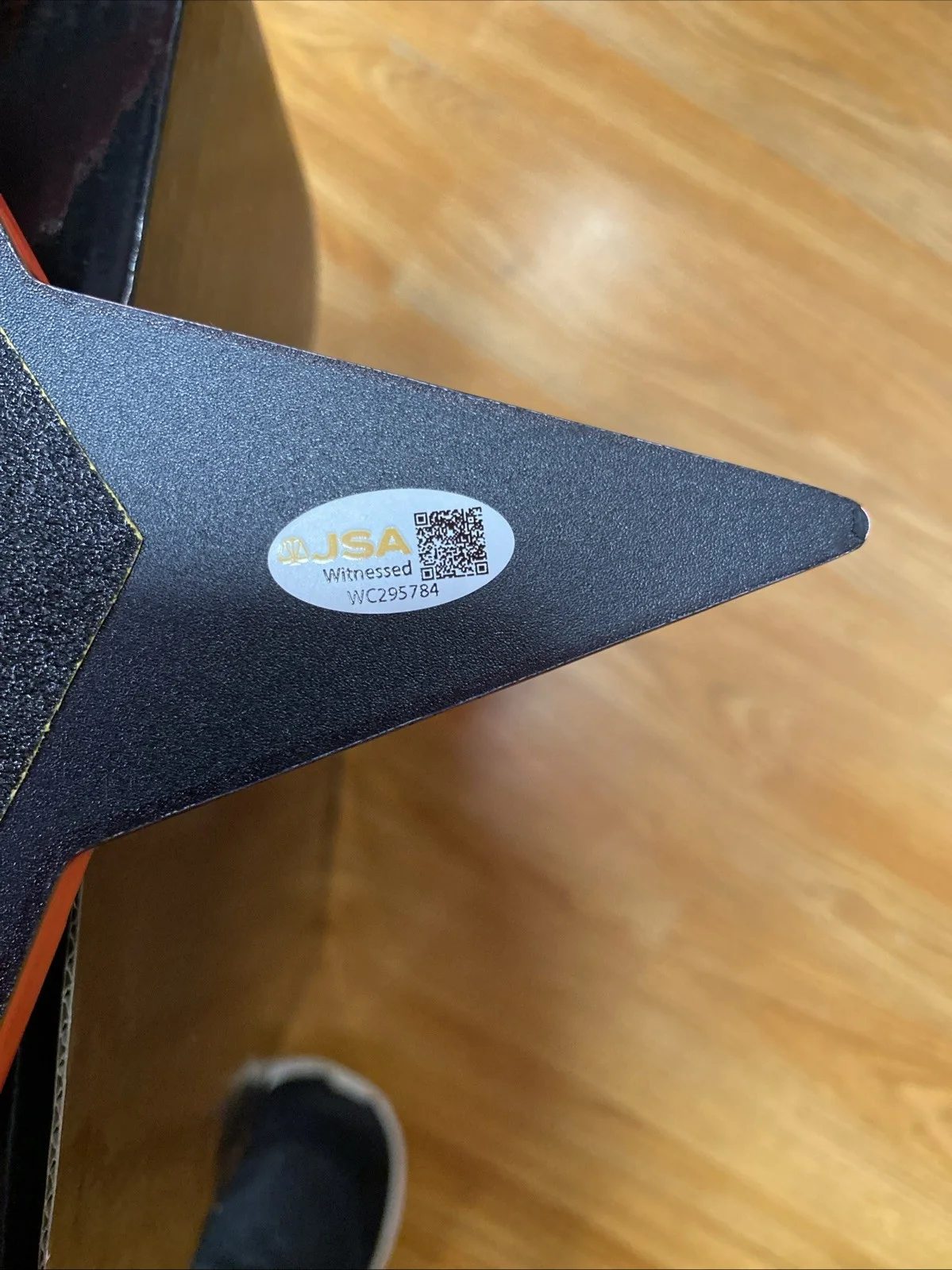 Tom Wilson — Pitbull Hoverboard Autographed Tom Wilson Back to the Future BIFF JSA WIT BTTF, image 4