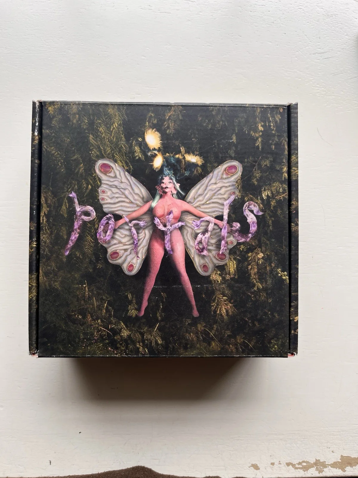 Melanie Martinez Portals Box Set with Signed Postcard and CD Unsealed Mint, image 5
