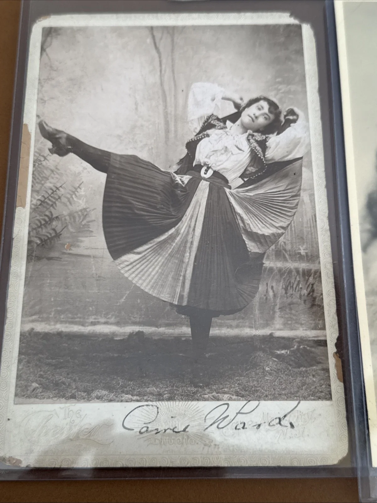 Antique Signed Hollywood Actress Lot Jane Wyman Dixie Dunbar, image 3