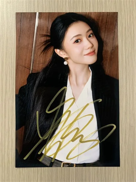 6" 刘浩存/Haocun Liu Hand Signed Autographed Photo Autographs Collection Original, изображение 3