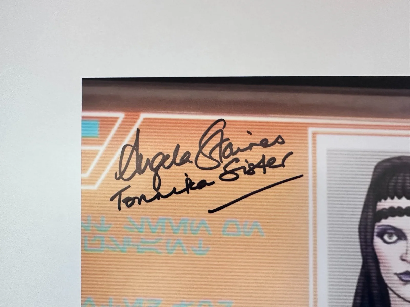 Angela Staines — Angela Staines Signed 8x10 Star Wars: The Clone Wars 'Tonnika Sister' Autograph, изображение 2