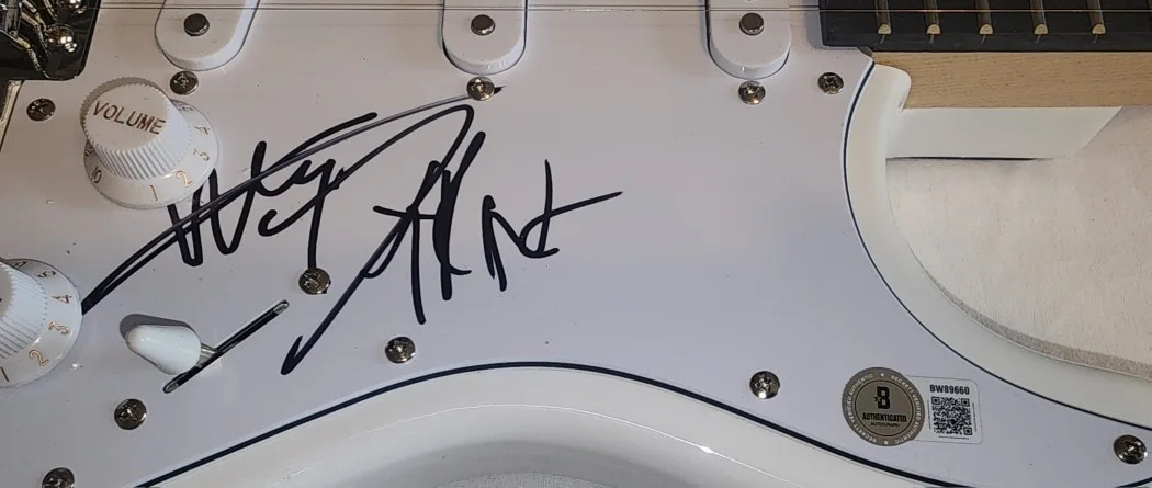 Mike Dirnt Signed Autographed Electric Guitar Green Day Holiday BAS BW89660, image 3