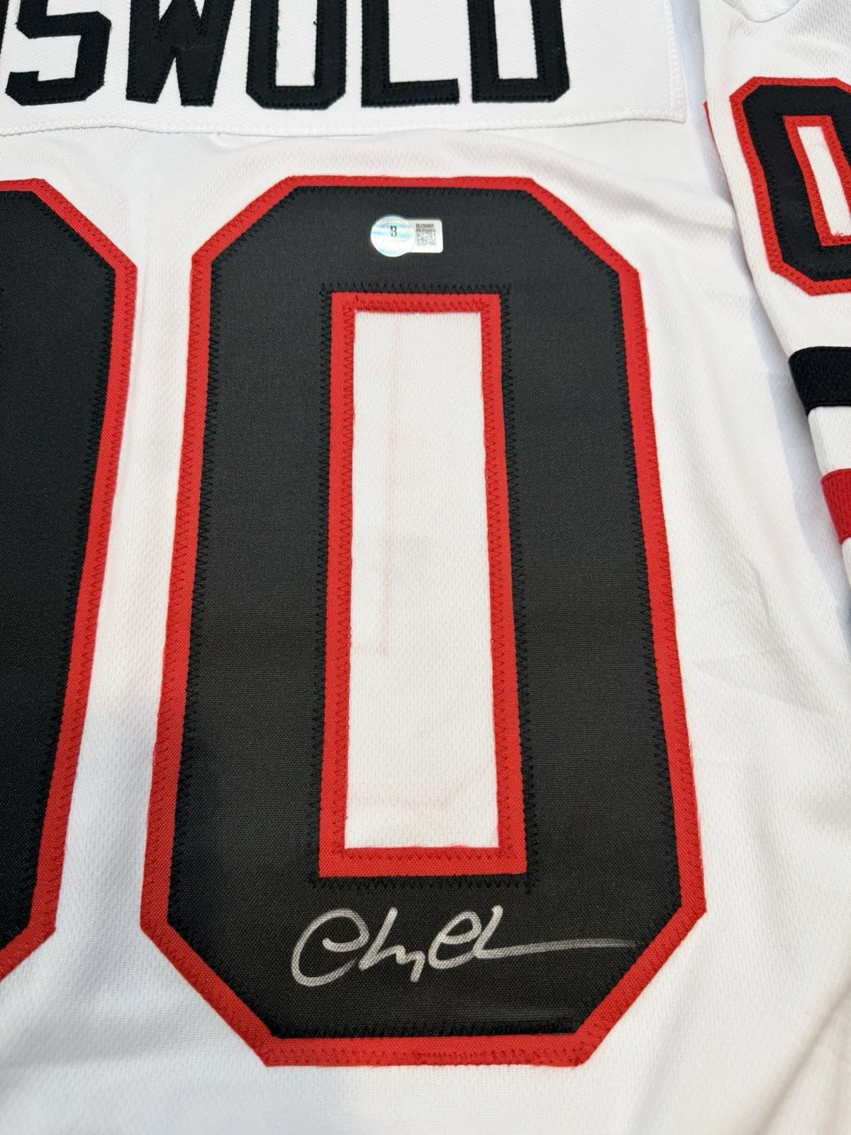 Chevy Chase — Chevy Chase Signed Clark Griswold #00 Jersey Christmas Vacation Beckett COA, изображение 2