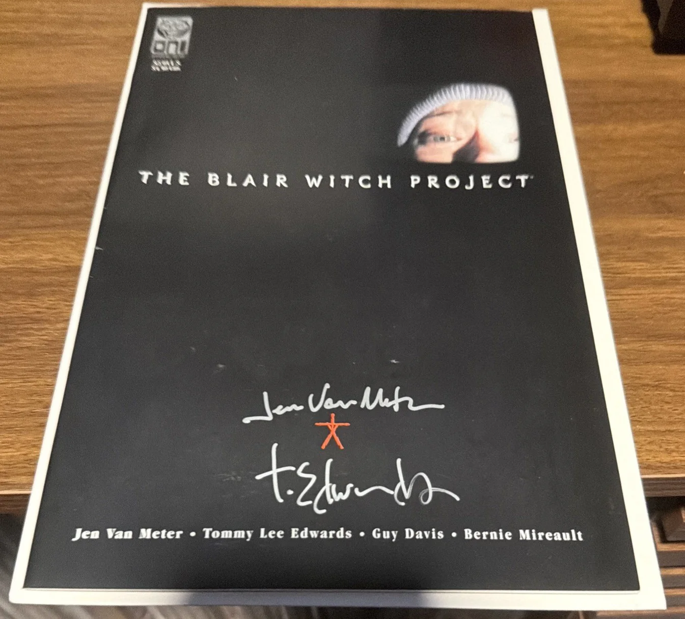 jen van meter — Blair Witch Project Signed Comic Book - Jen Van Meter and Tommy Lee Edwards COA