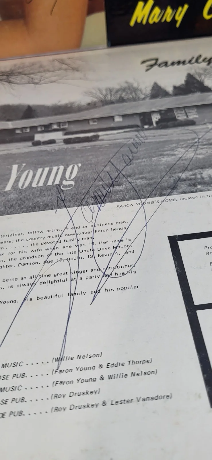 FARON YOUNG Autograph Signed 1970's Vinyl Record Lot Of 3 Great Shape !!!, изображение 3
