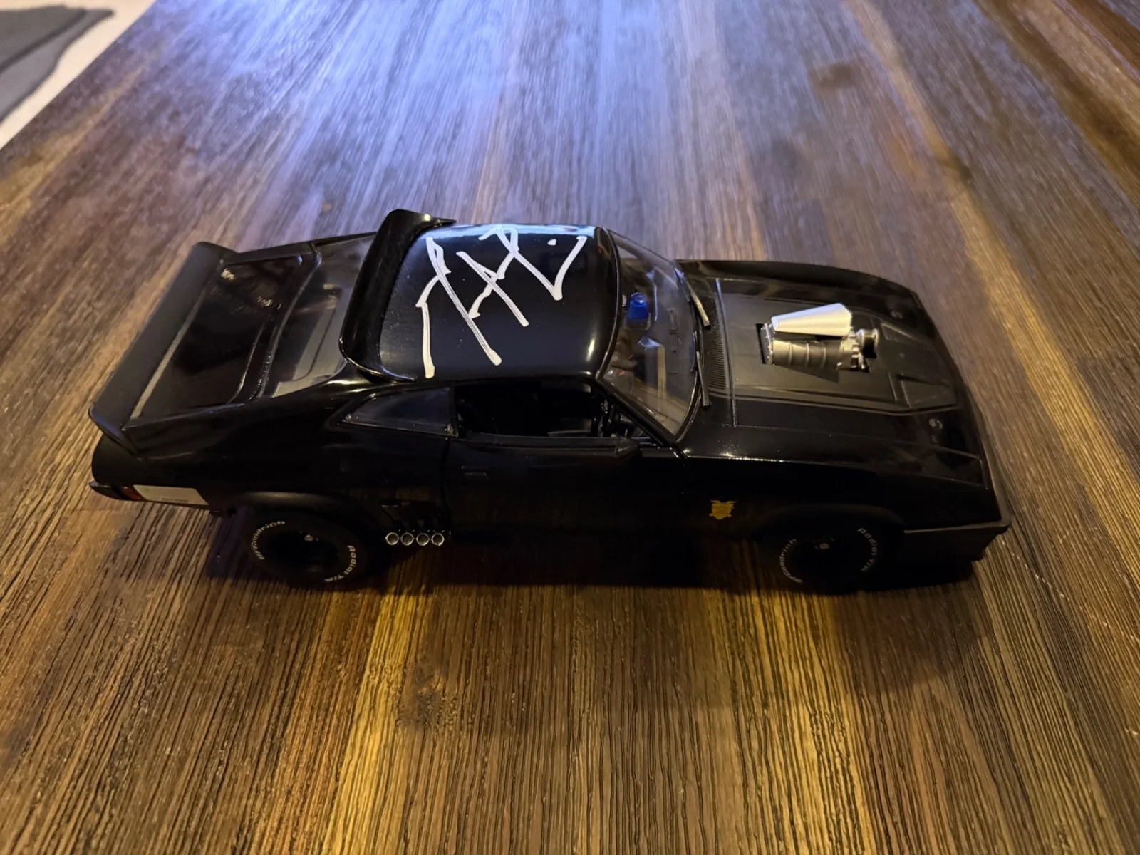 Mel Gibson — Mel Gibson Mad Max Interceptor signed Celebrity Authentics, изображение 4