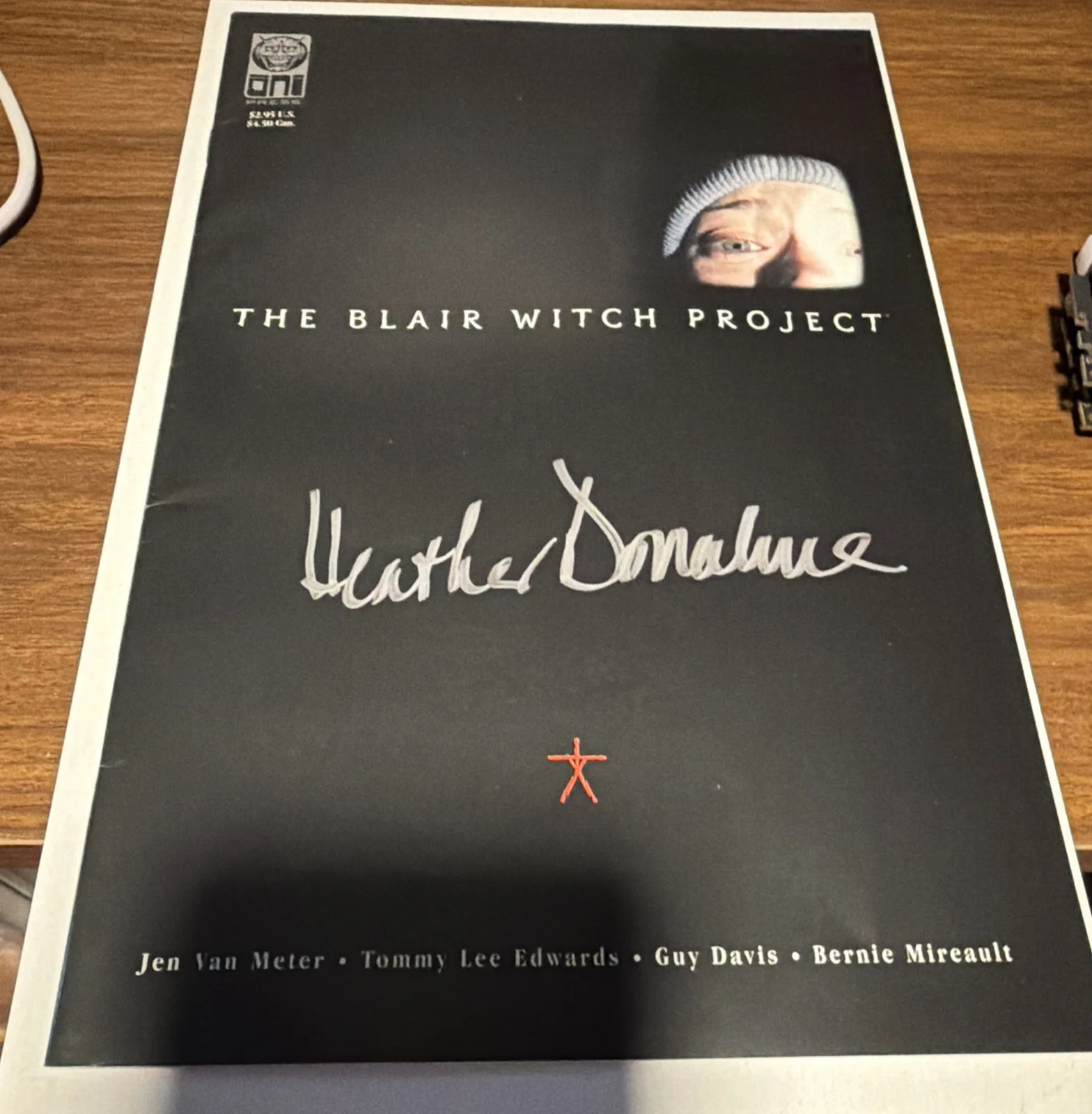 Heather Donahue — Blair Witch Project Comic Autographed by HEATHER DONAHUE - NO COA - NM