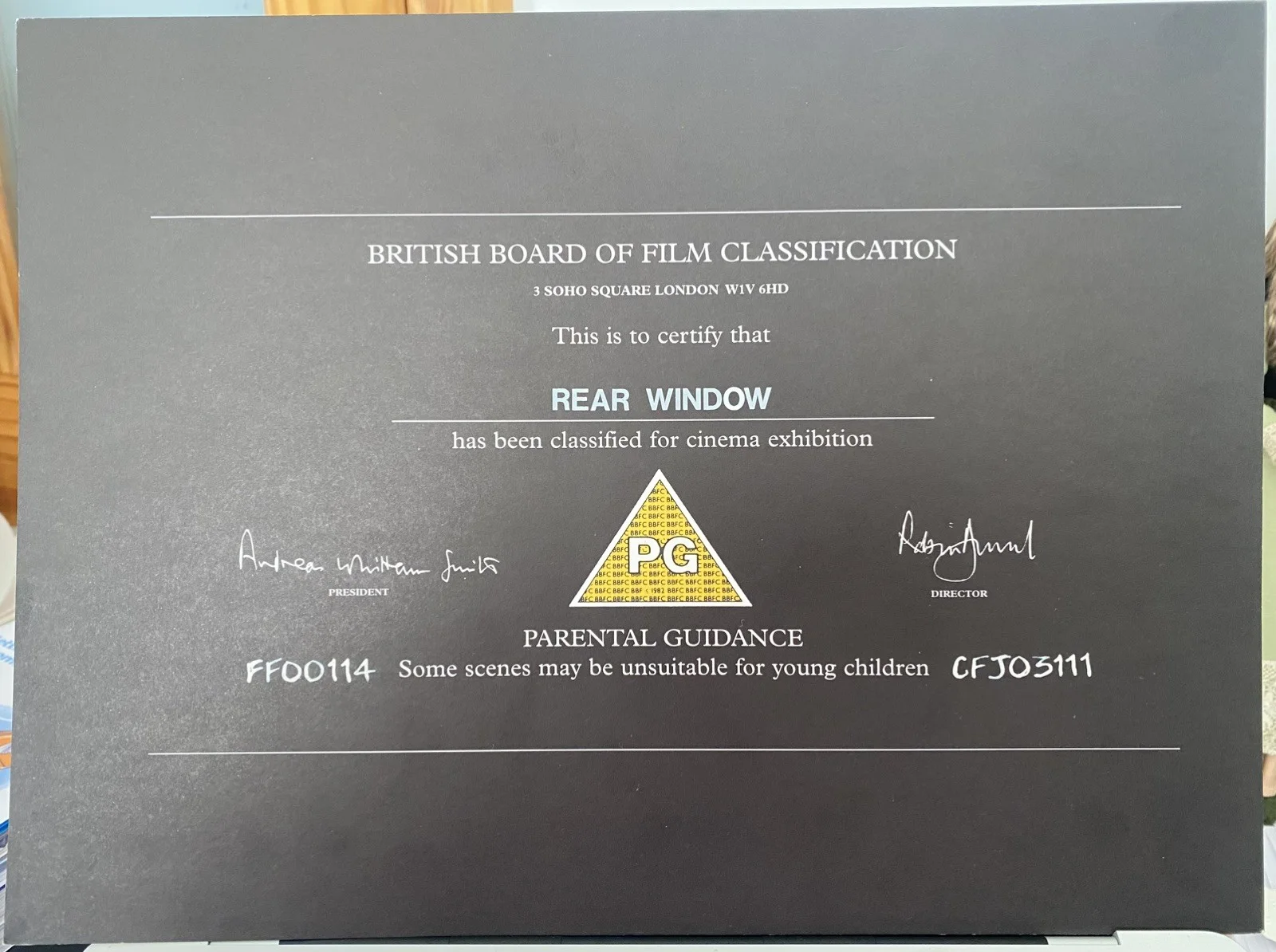 REAR WINDOW (1999RR) BBFC Cert “Black Card” (PG) 33cmx24.3cm ORIGINAL, image 3