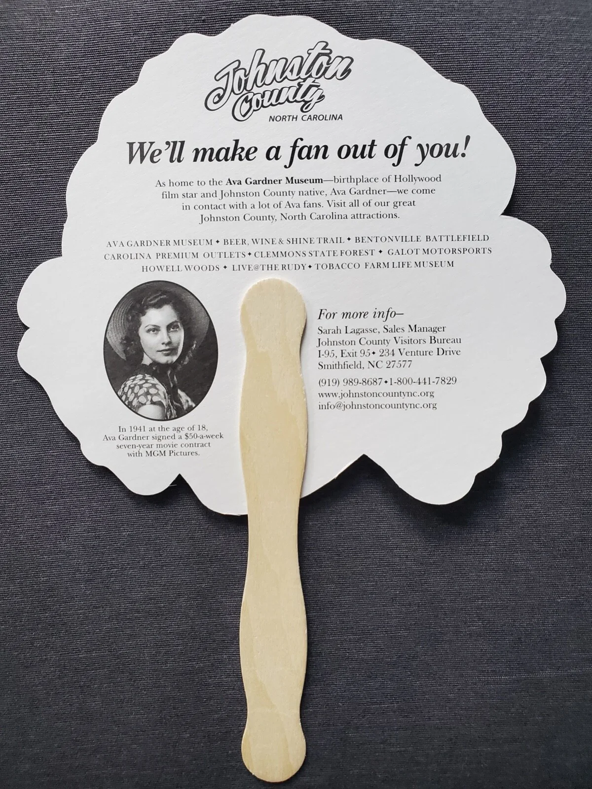 AVA GARDNER OFFICIAL SOUVENIR FAN, TICKET & LEAFLET FROM THE AVA GARDNER MUSEUM, image 2