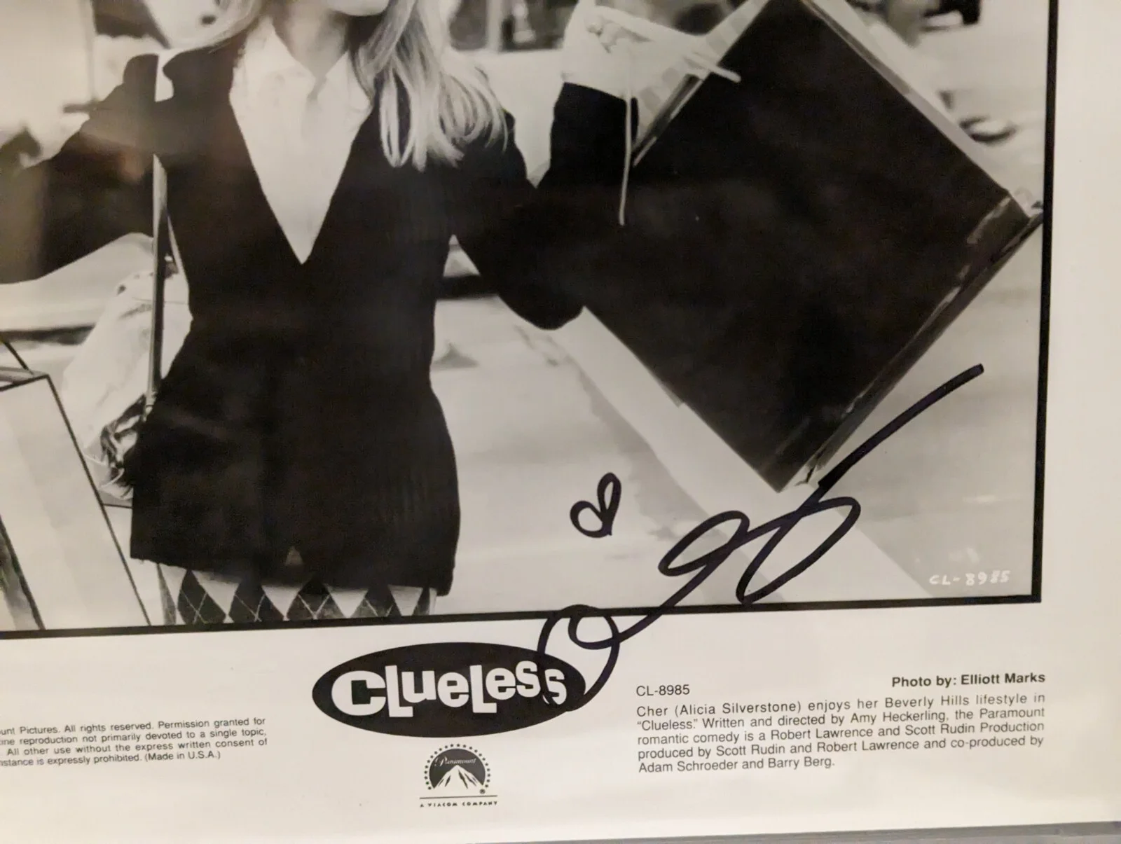 Alicia Silverstone Signed CLUELESS Original B/W 8X10 Promo Photo Beckett, изображение 2