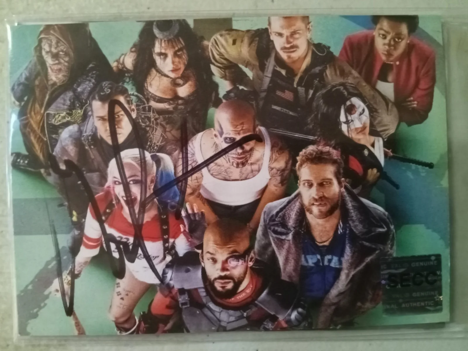 Margot Robbie — Custom Signed Margot Robbie - Harley Quinn - Suicide Squad Card - COA