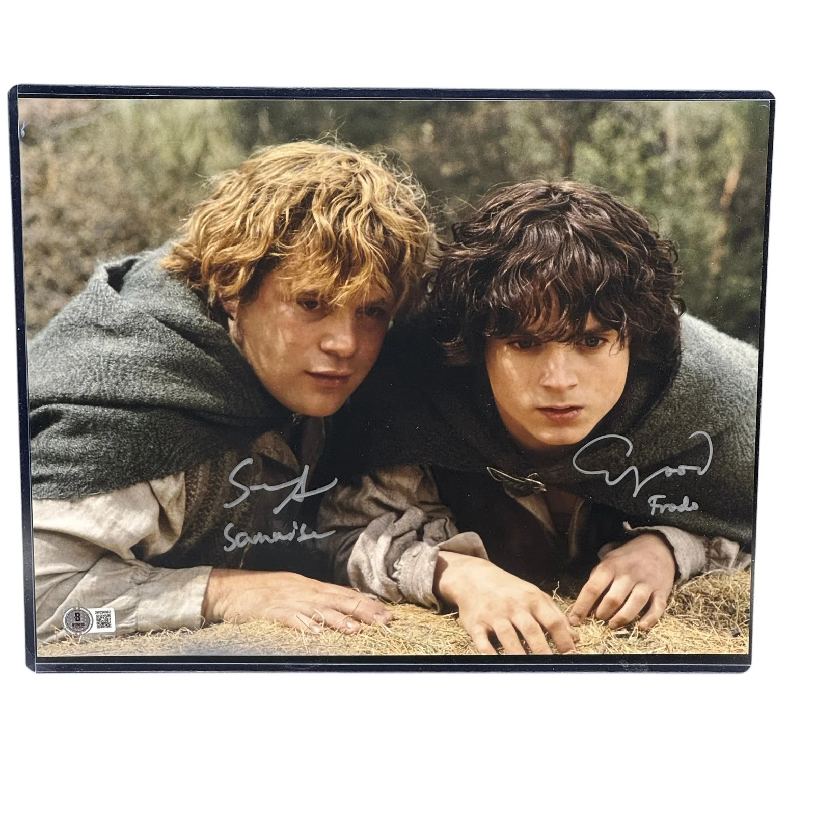 Elijah Wood & Sean Astin — Elijah Wood & Sean Astin Signed Lord of the Rings 11x14 Photo Beckett Autograph!