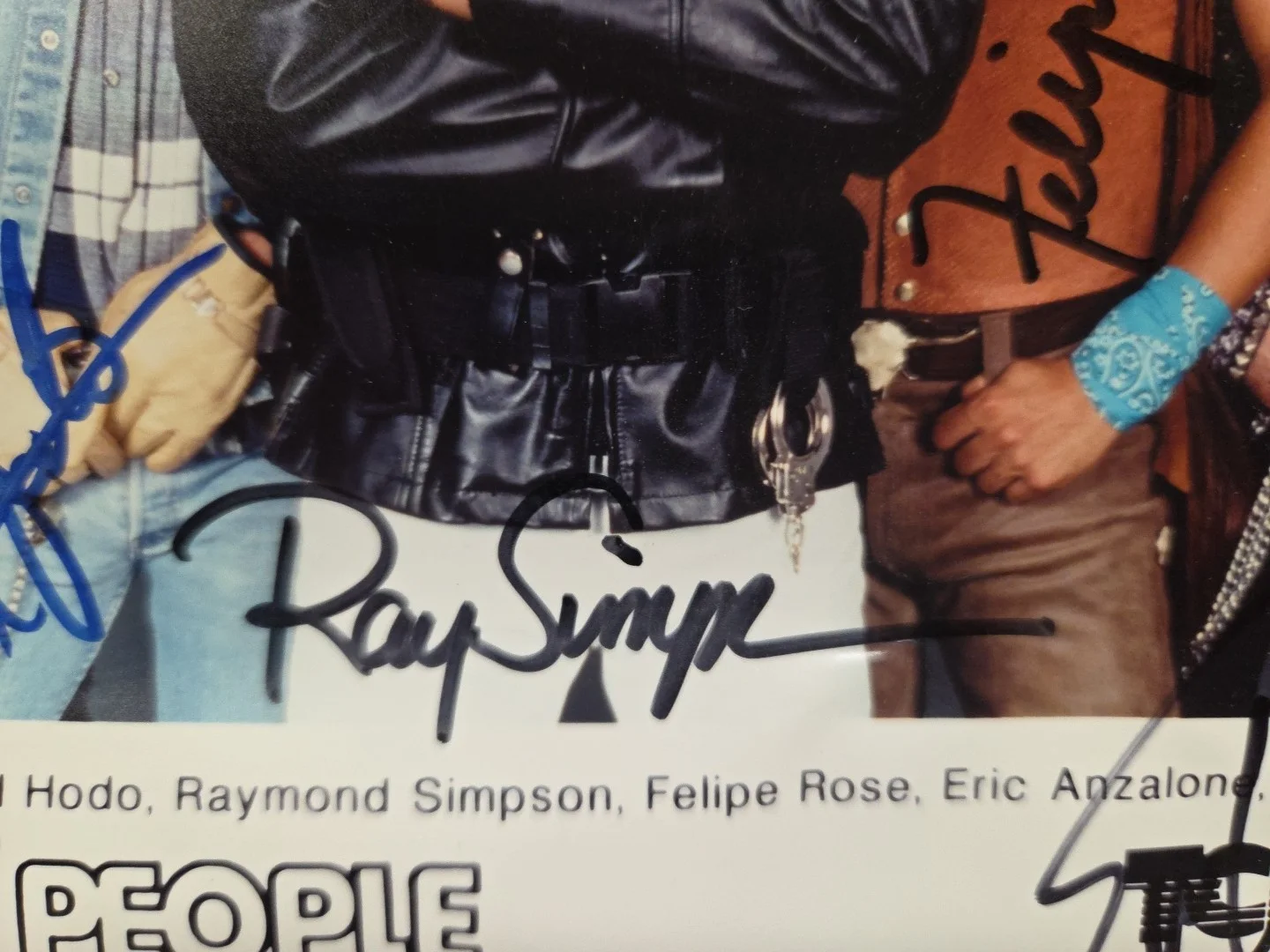 Village People Autographed 8 X 10 Color Photo Signed By The Whole Band, изображение 4