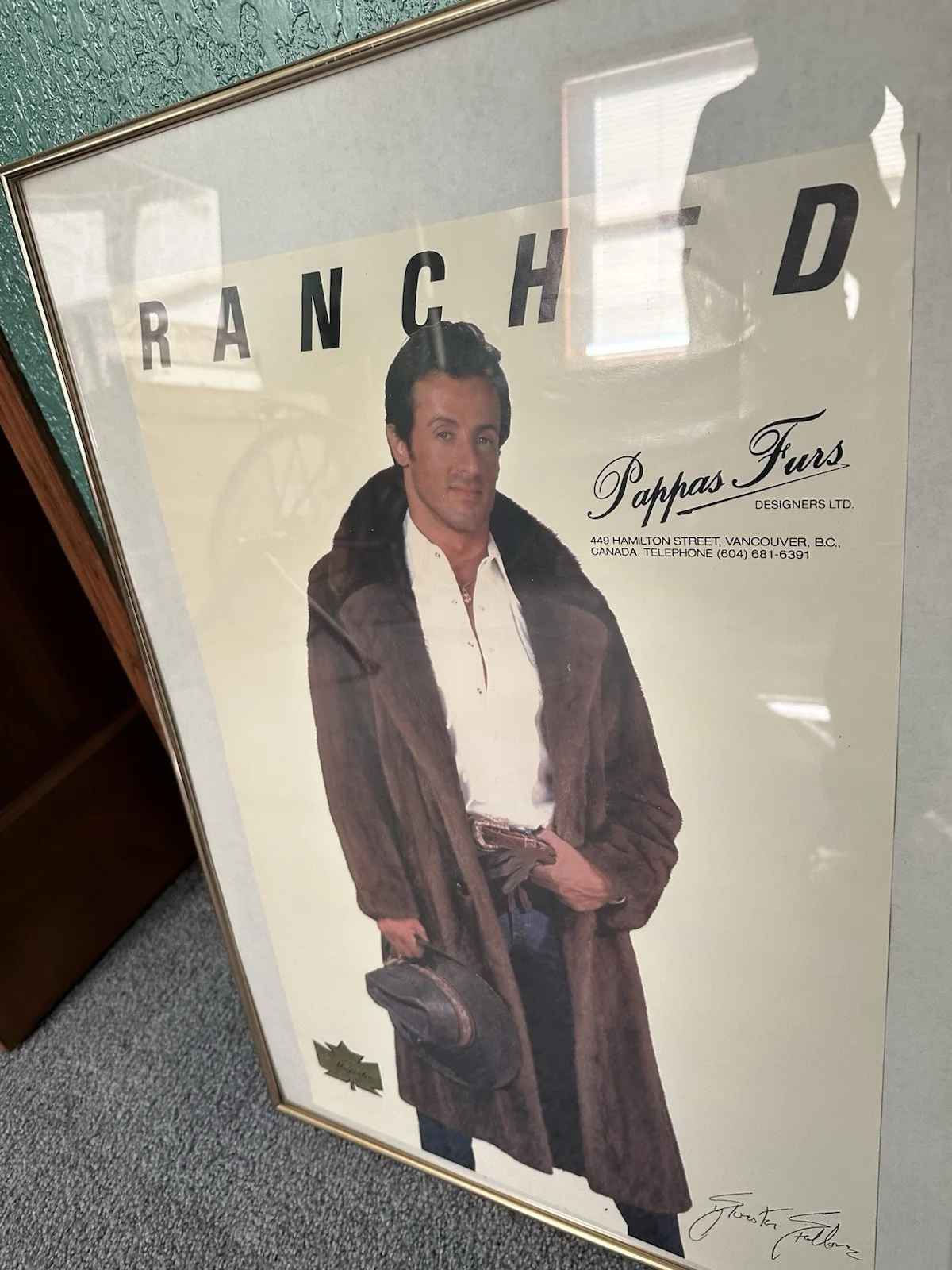 Sylvester Stallone Papa Furs Signed Poster *Extremely RARE*, image 3