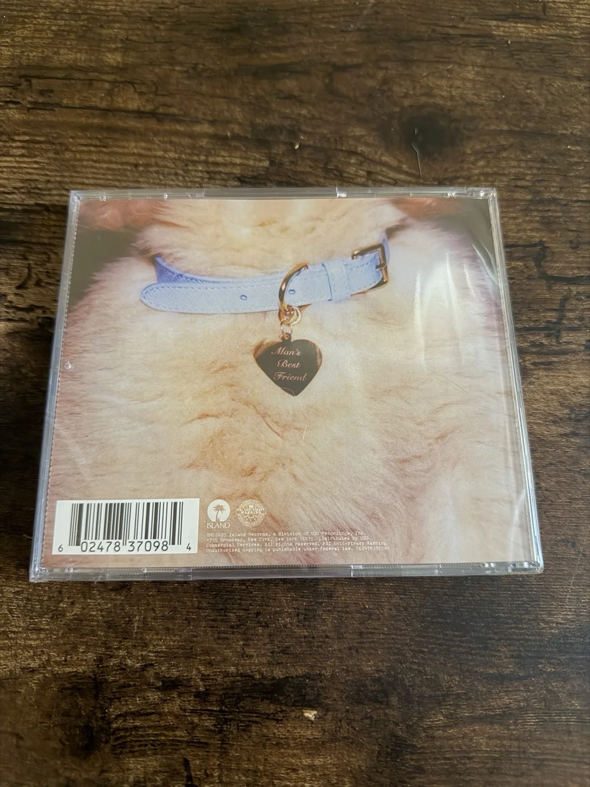 Sabrina Carpenter SIGNED Man’s Best Friend CD Autographed Insert - NEW & SEALED, изображение 3