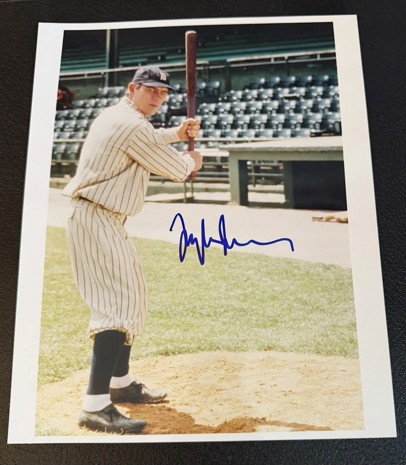 Tommy Lee Jones — Tommy Lee Jones signed autographed 8x10 photo COA Cobb