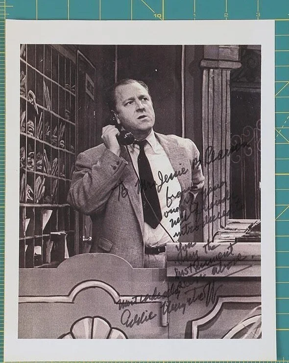 Eddie Mayehoff — Eddie Mayehoff Photo Signed Inscribed "How to Murder Your Wife"