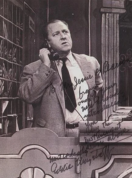 Eddie Mayehoff — Eddie Mayehoff Photo Signed Inscribed "How to Murder Your Wife", image 2