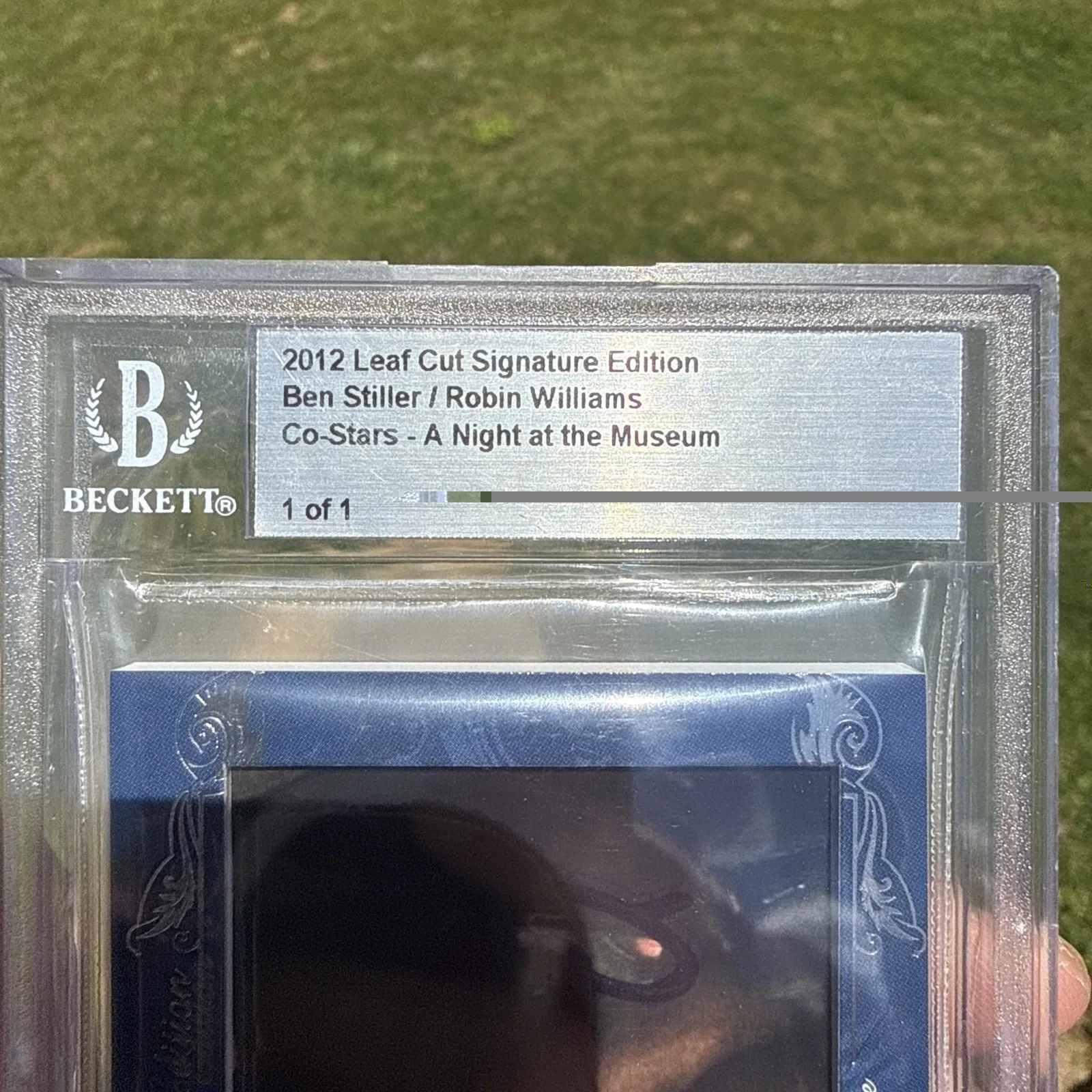 Robin Williams — 2010 Leaf Robin Williams And Ben Stiller Night At The Museum Cut Autographs BGS, изображение 2