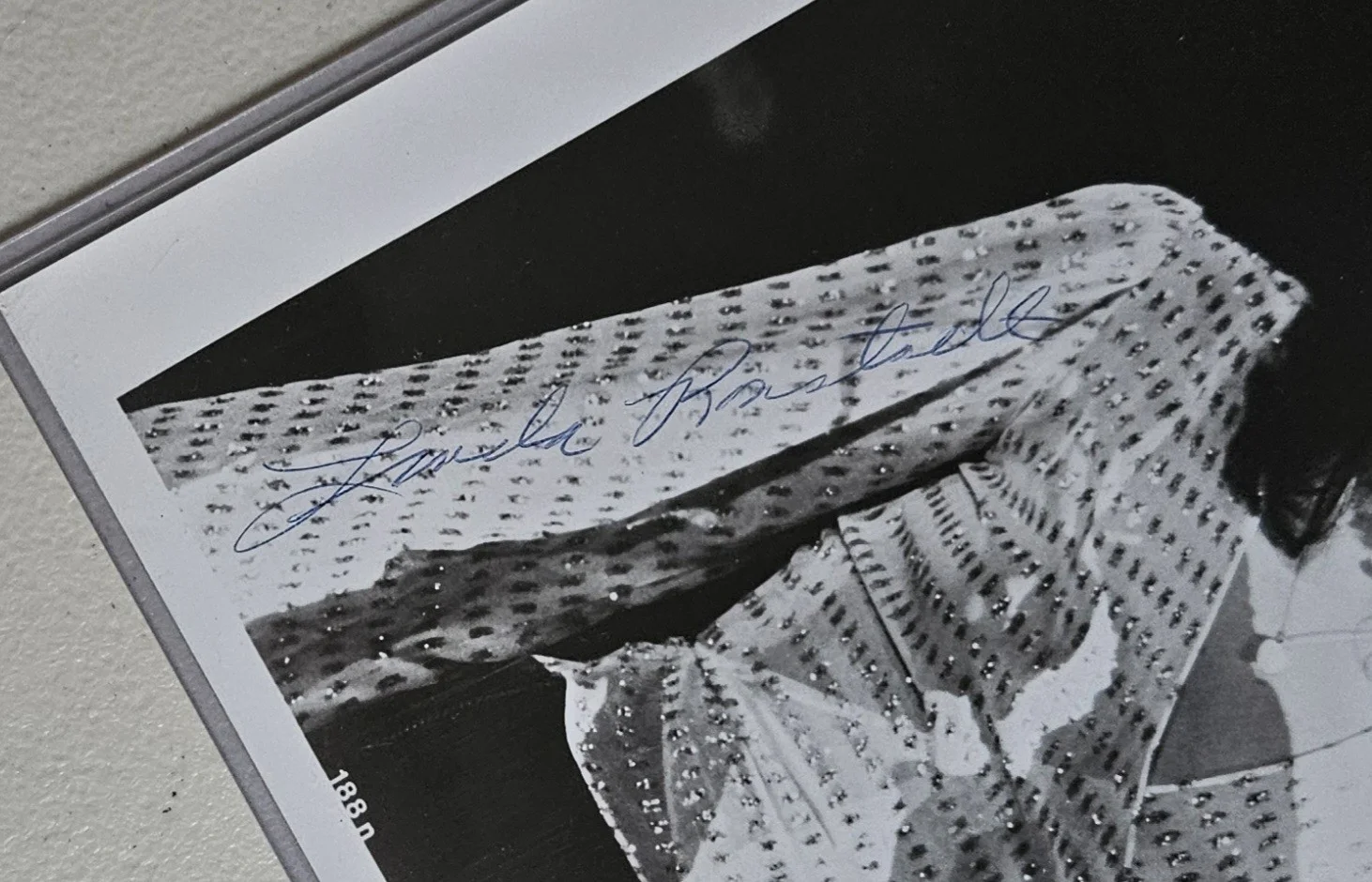 LINDA RONSTADT Signed 8x10 Photo With JSA Certificate Of Authenticy COA psa bas, изображение 2